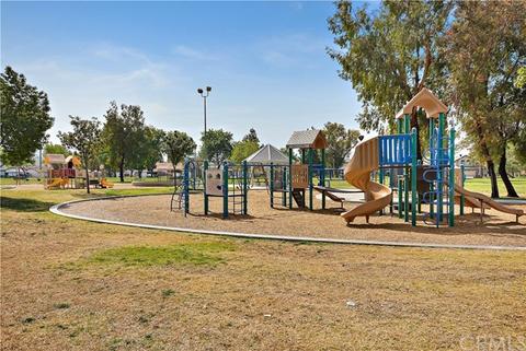 4220 Sunrose Dr, Riverside, CA 92505 photo 23