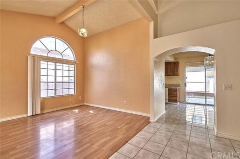 37646 19th St, Palmdale, CA 93550 photo 2