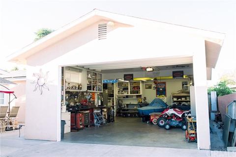 9453 Maple St, Bellflower, CA 90706 photo 48