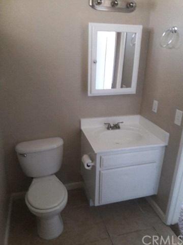 735 E Ivesbrook St, Lancaster, CA 93535 photo 4