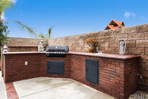 833 Greenridge Rd, Corona, CA 92882 photo 17