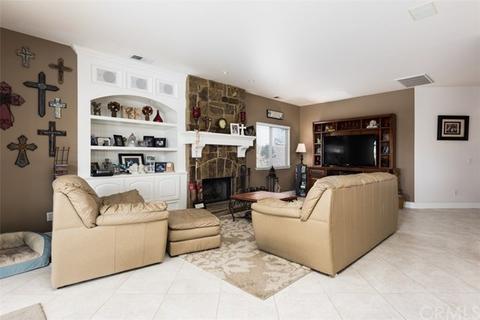 833 Greenridge Rd, Corona, CA 92882 photo 10