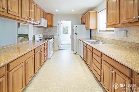 2124 W Olive Ave, Fullerton, CA 92833 photo 13