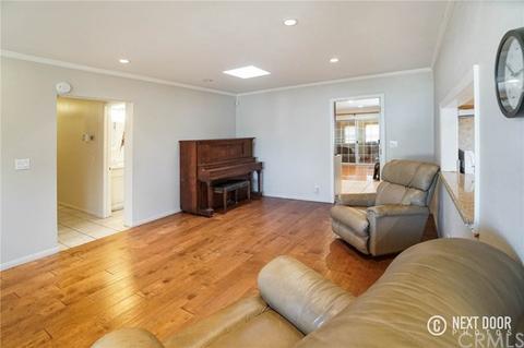 2124 W Olive Ave, Fullerton, CA 92833 photo 9