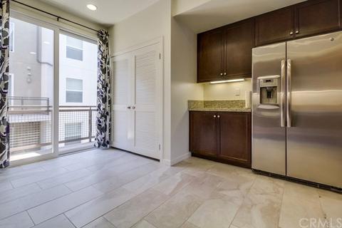 83 Waldorf, Irvine, CA 92612 photo 5