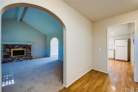 1531 E Heritage Pl, Orange, CA 92866 photo 5