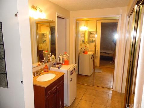 459 Termino Ave, Corona, CA 92879 photo 12
