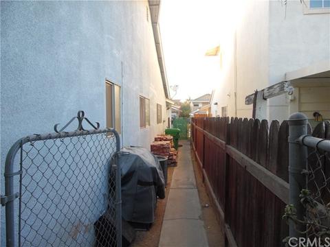 459 Termino Ave, Corona, CA 92879 photo 18
