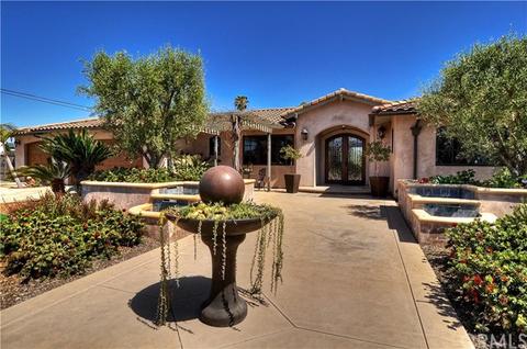600 Briarwood Drive Dr, Brea, CA 92821 photo 2