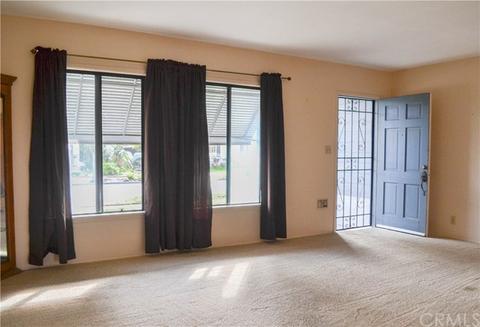 149 E 59th St, Long Beach, CA 90805 photo 3