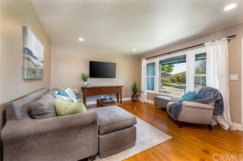 915 E Mayfair Ave, Orange, CA 92867 photo 3