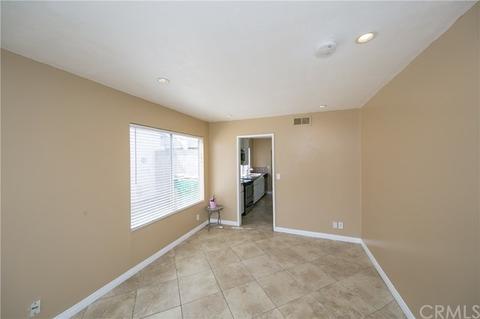 4662 Roxbury Dr, Irvine, CA 92604 photo 6