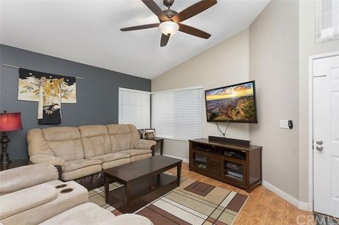 3109 Juniper Dr, Corona, CA 92882 photo 2