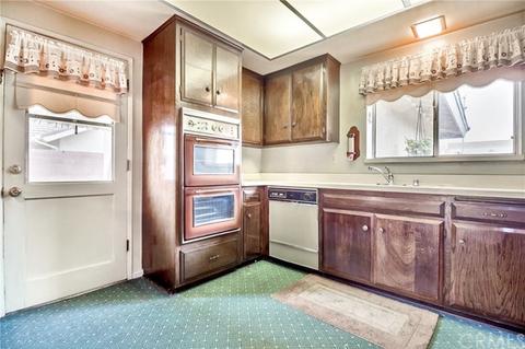 242 E Chestnut Ave, Orange, CA 92867 photo 23