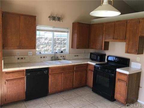 8300 Tamarind Ln, Riverside, CA 92509 photo 3