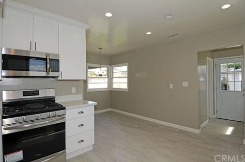 2800 Cedar Ave, Long Beach, CA 90806 photo 3