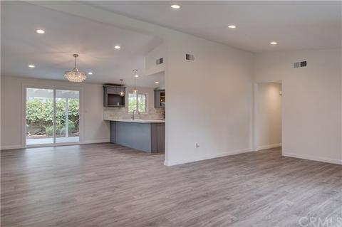 216 Wake Forest Rd, Costa Mesa, CA 92626 photo 16