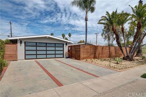 216 Wake Forest Rd, Costa Mesa, CA 92626 photo 2
