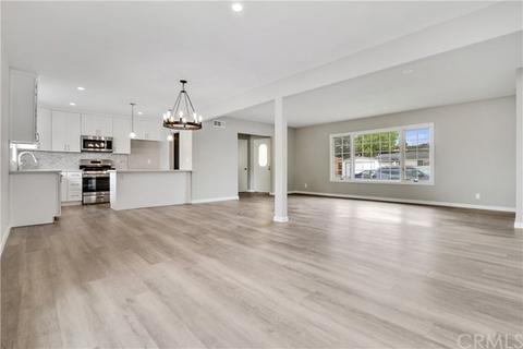 5250 E 25th St, Long Beach, CA 90815 photo 6