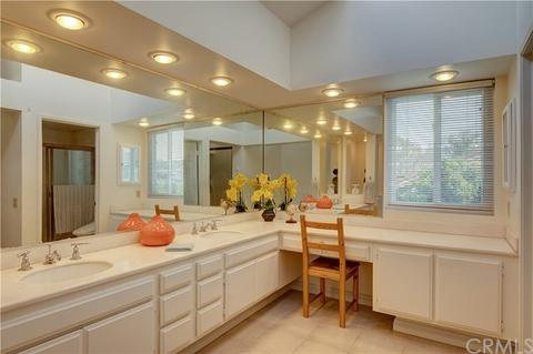 12 Lexington, Irvine, CA 92620 photo 24