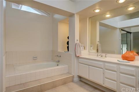 12 Lexington, Irvine, CA 92620 photo 25