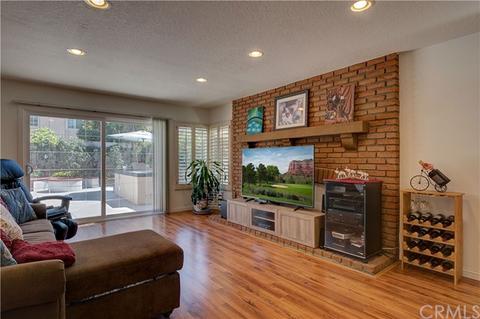 12 Lexington, Irvine, CA 92620 photo 17