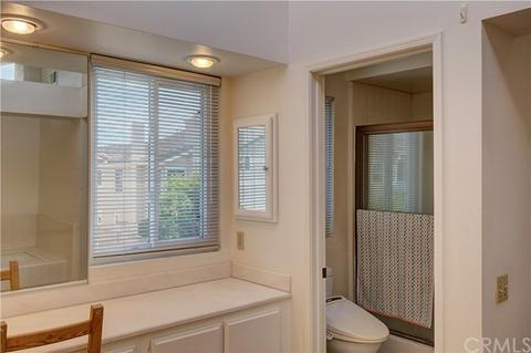 12 Lexington, Irvine, CA 92620 photo 32