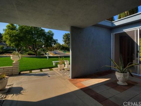 5500 Inner Circle Dr, Riverside, CA 92506 photo 5