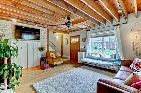 113 Georgetown Ln, Costa Mesa, CA 92626 photo 2