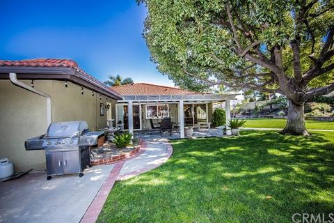 5700 Via Conejo, Riverside, CA 92506 photo 4