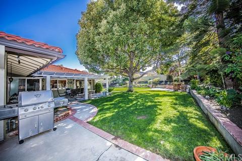 5700 Via Conejo, Riverside, CA 92506 photo 3