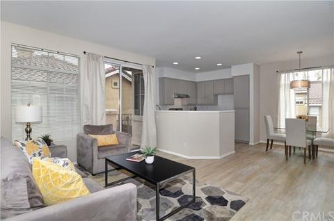 8215 E White Oak #11, Orange, CA 92869 photo 1