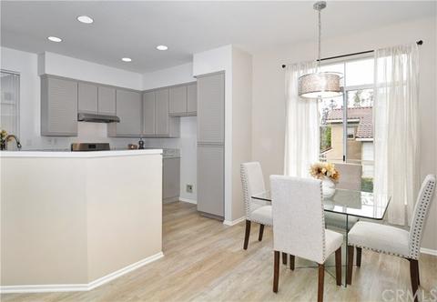 8215 E White Oak #11, Orange, CA 92869 photo 2