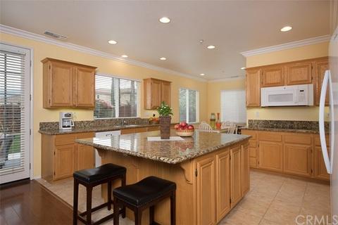 1575 Silver Cup Ct, Redlands, CA 92374 photo 5
