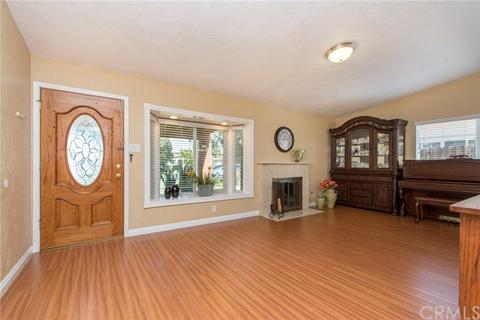 2206 Carol Dr, Fullerton, CA 92833 photo 8
