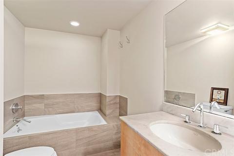 1100 E 3rd St #202, Long Beach, CA 90802 photo 12