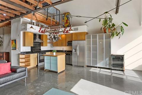 1100 E 3rd St #202, Long Beach, CA 90802 photo 4