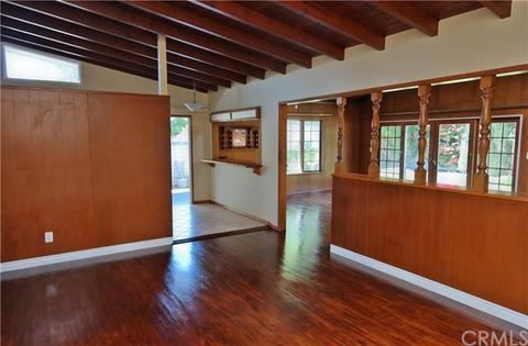 5251 E 25th St, Long Beach, CA 90815 photo 9