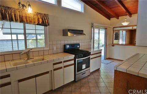 5251 E 25th St, Long Beach, CA 90815 photo 3
