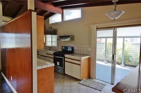 5251 E 25th St, Long Beach, CA 90815 photo 6