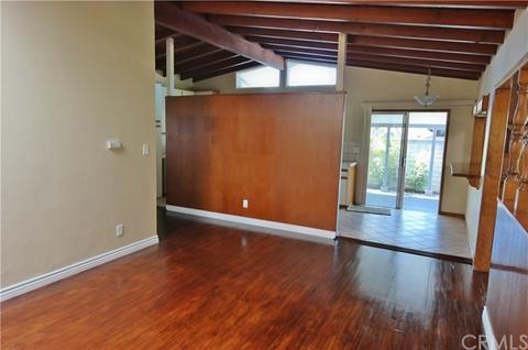 5251 E 25th St, Long Beach, CA 90815 photo 14