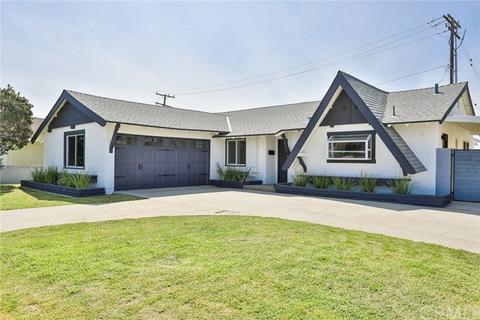11241 Pine St, Los Alamitos, CA 90720 photo 2