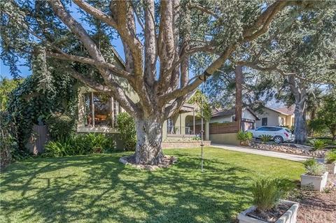 985 E Poppyfields, Altadena, CA 91001 photo 3