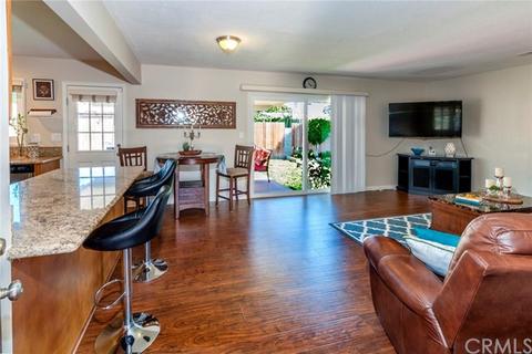 1317 W Baker Ave, Fullerton, CA 92833 photo 4