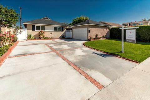 1317 W Baker Ave, Fullerton, CA 92833 photo 2