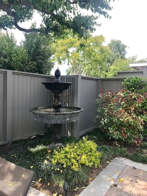 2690 Faust Ave, Long Beach, CA 90815 photo 3