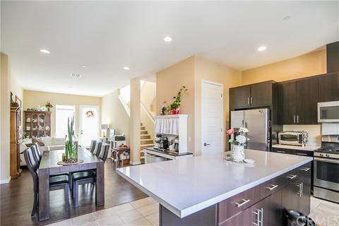 709 Metropolitan Dr, Brea, CA 92821 photo 5