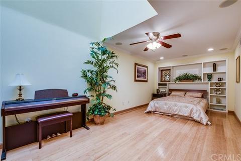 511 Riviera Ct, Fullerton, CA 92835 photo 8