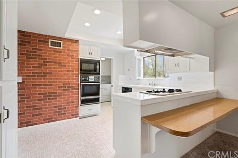 1005 E Buckeyewood Ave, Orange, CA 92865 photo 6