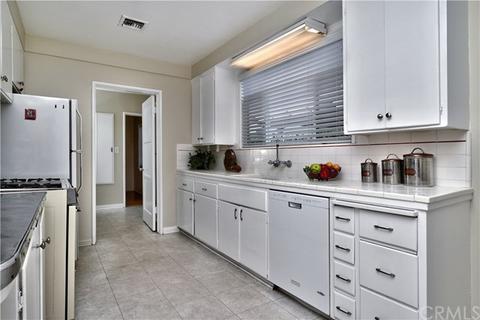 1015 Elm St, Brea, CA 92821 photo 4
